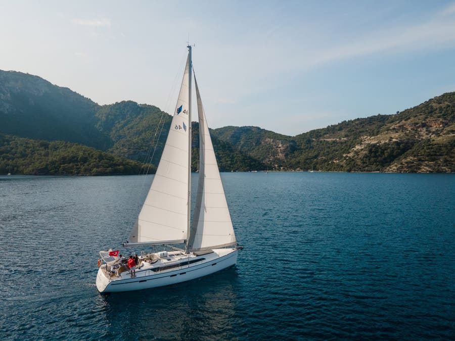 Freya under sail